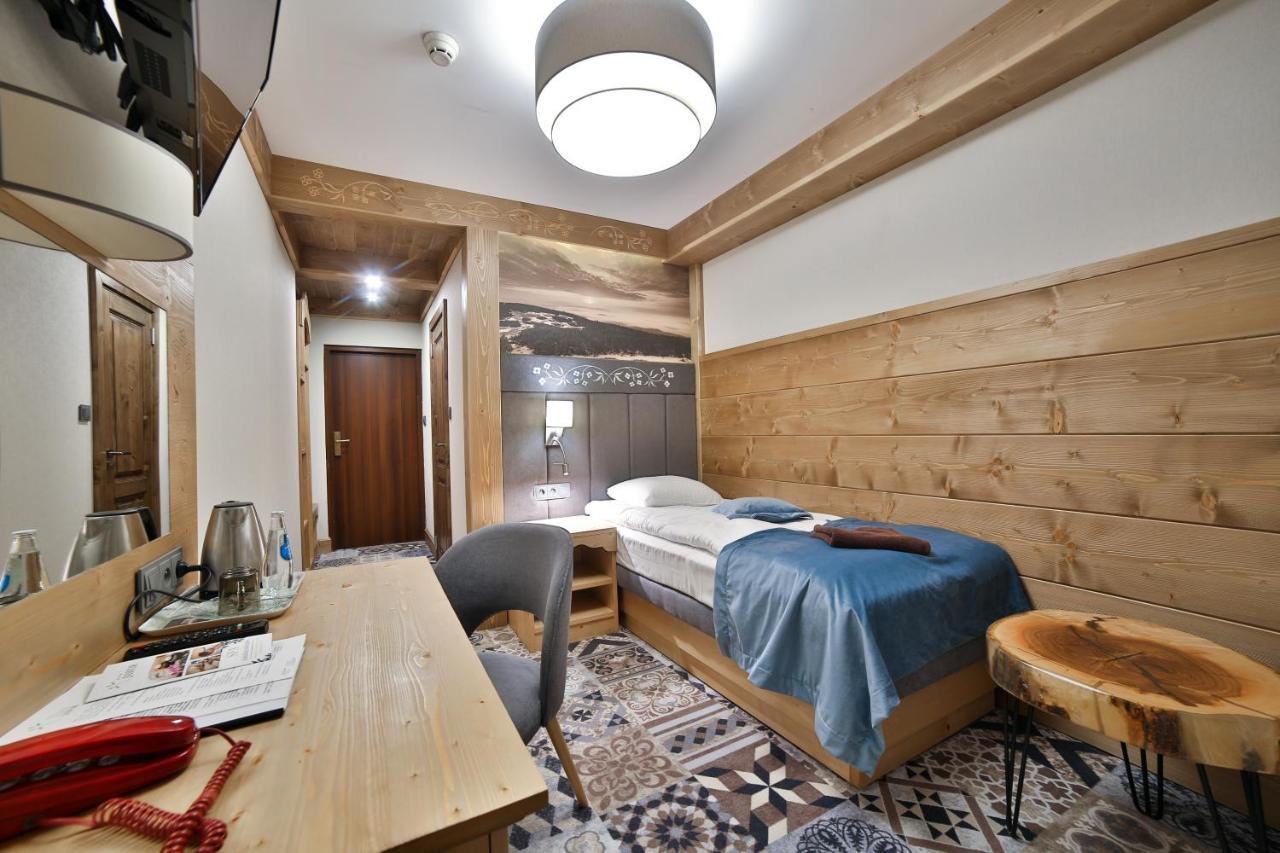Hotel&Spa Jawor ザボヤ エクステリア 写真