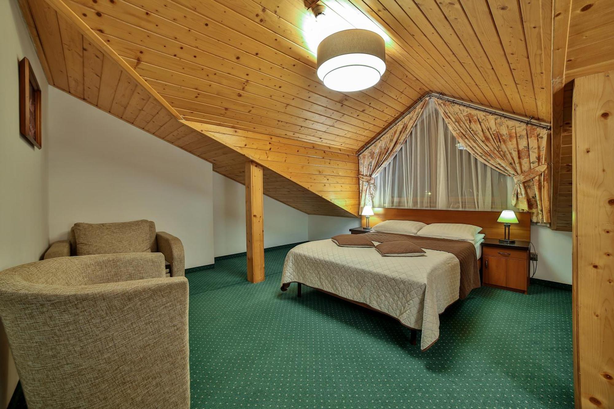 Hotel&Spa Jawor ザボヤ エクステリア 写真