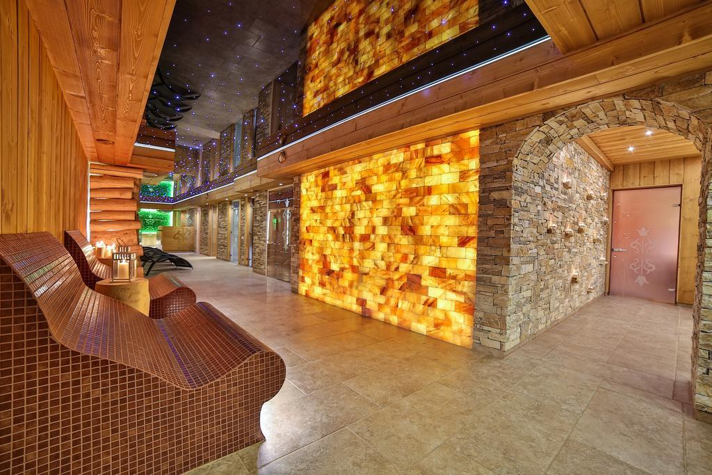 Hotel&Spa Jawor ザボヤ エクステリア 写真